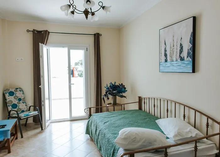 Finikas Holiday home *